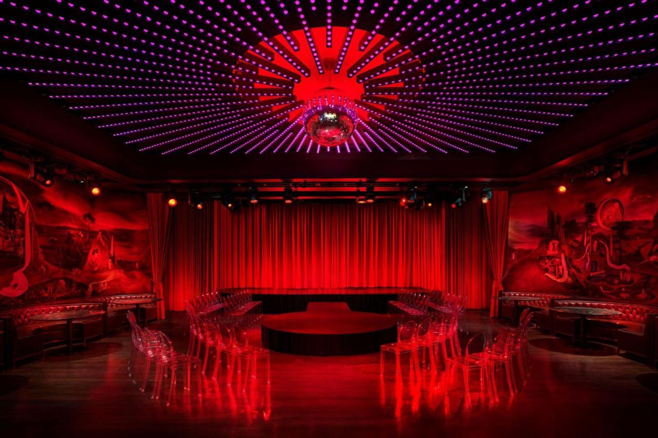 The Times Square Edition New York Bagian luar foto The nightclub