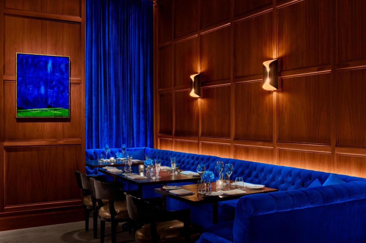 The Times Square Edition New York Bagian luar foto The interior of the restaurant