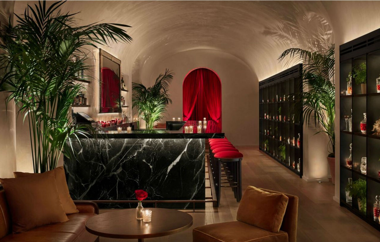 The Times Square Edition New York Bagian luar foto The Bar at The London Edition
